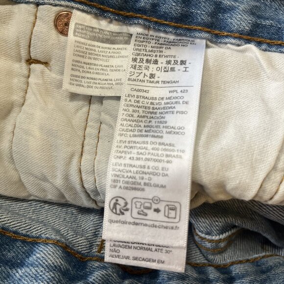 Levi's 501 Cutoff Jean Shorts Sz 32 Waist 11” inseam Cut To What Your Preference - Picture 8 of 10